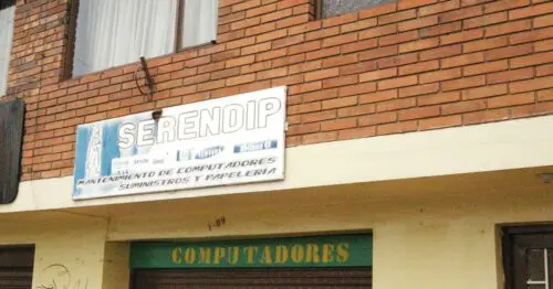 SERENDIP MANTENIMIENTO DE COMPUTADORES SERENDIP MANTENIMIENTO DE COMPUTADORES